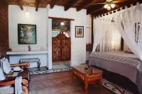 Paradise Hotel Boutique & Lounge Hotels in Malinalco