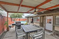 Richardson Family Retreat: Private Pool & Hot Tub! فنادق في Garland