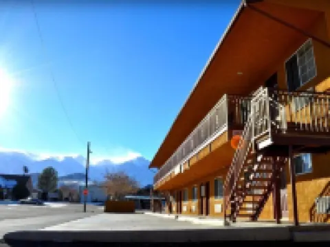 Mount Whitney Motel Hotels in Lone Pine