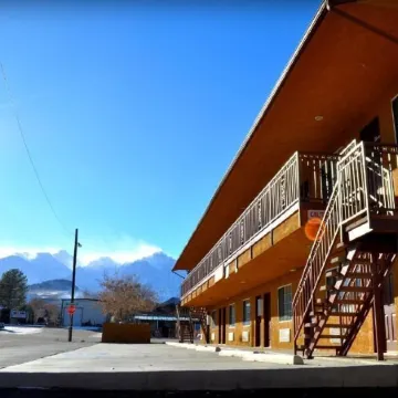 Mount Whitney Motel