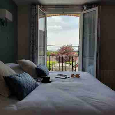 Logis Hôtel le Relais de l'Abbaye Rooms