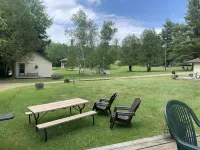 Colonial Bay Motel and Cottages Hotel a Dwight