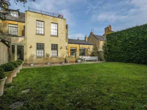 Cotswold House