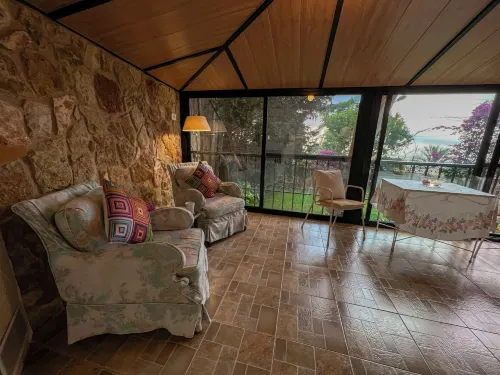Les Bougainvilliers GuestHouse by Hansa - Bintang 3