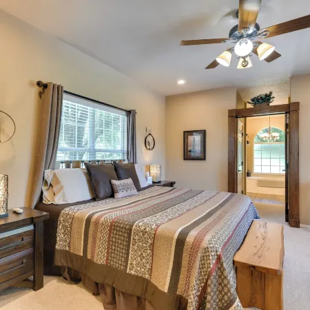 15-Acre Retreat Near Dtwn Tulsa and Skiatook Lake