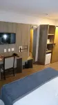 Ives Hotel - ที่มีบาร์