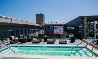 Porto Vista Hotel in Little Italy