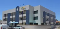 Tropical Praia Hotel فنادق في 