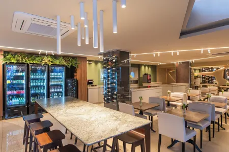 Intercity Montes Claros Отели в г. Монтес-Кларос