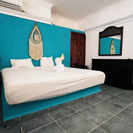 Mayan Art Hotel 10 Avenue