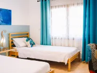 Crystal Sea Apartment