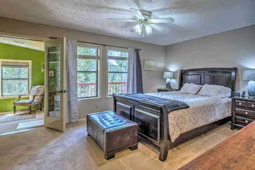 Cloudcroft Escape w/ Forest Views! - Parking