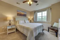 Branson Condo on Golf Course w/ Pool Access! - Wifi