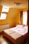 Venesis House - Homestays