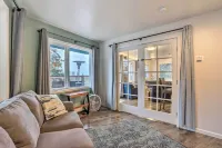 Coastal-View Apartment Near Downtown Anchorage! - balkon