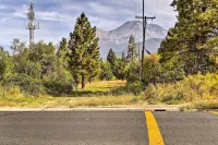 Cozy Studio Near Hiking & Skiing, Walk to Downtown - Wi-Fi