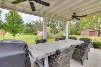 Moncks Corner Home ~ 4 Mi to Lake Moultrie! - Homestays