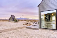 Stardust Big Bend Luxury A-Frame#2 with a Fab View Hotel di Study Butte-Terlingua
