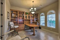 Heated Pool + Putting Green: Luxe Gilbert Home -  Privatzimmer