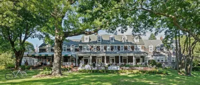 Rams Head Inn Hotels in der Nähe von Shelter Island Heights Private Beach Club
