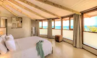 Kobe Suite Resort Hôtels à : Uyombo