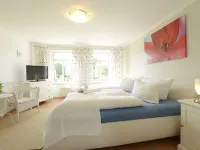 Schwedenhaus in der Hotelanlage Tarnewitzer Hof Hotels in Tarnewitz