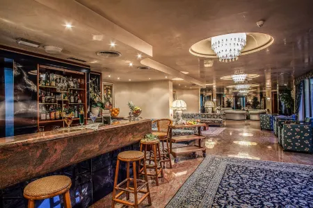 Hotel Leonardo Da Vinci Отели рядом со станцией Sassari