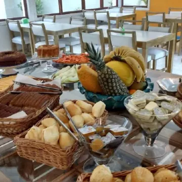 Caravaggio Praia Hotel