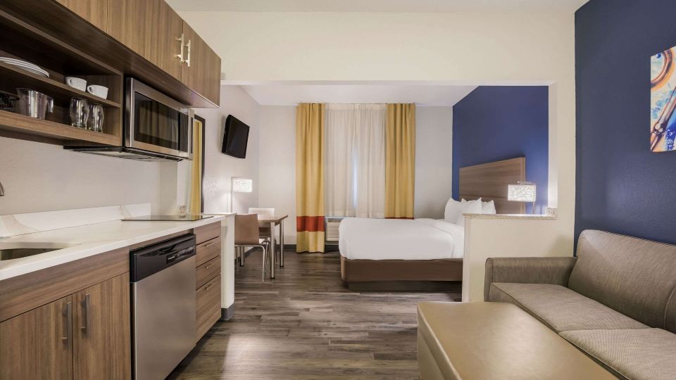 MainStay Suites Joliet I-55