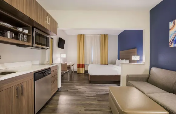 北喬利埃特康福特茵酒店