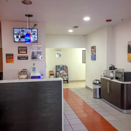 Motel 6 Woodway, TX