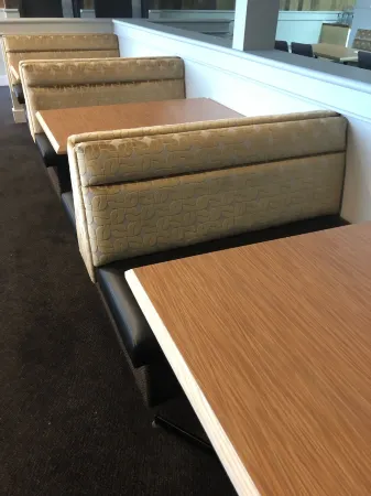 Camrose le Chateau Hotel