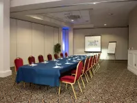 The Green Isle Hotel Dublin - parking