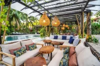 Curiol Boutique Hotel & Lounge Hôtels à : Playa Flamingo