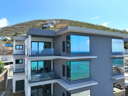 Condostmaarten by the Sea Отели рядом с достопримечательностью «Dawn Beach»