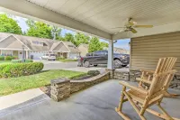 Home w/ Community Pool - 2 Miles to the Island! - Country Houses