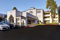 Motel 6 Sunnyvale, CA - North - Kæledyr tilladt