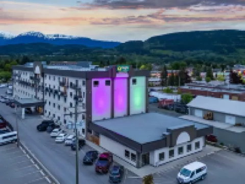Quality Inn Sunshine Suites Hotels in Terrace