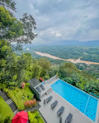 Mount Blue Kandy Hotels in Kandy Central