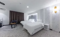 Buan Raum Drive-in Hotel