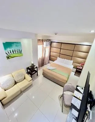 โรงแรมแคนเบอร์รี โรงแรมใกล้เทศกาลซินูล็อก