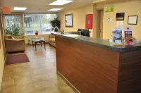 Airport Inn Flint Hotels in Flint