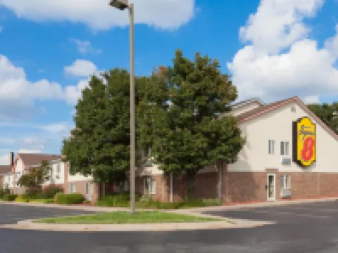 Super 8 by Wyndham Carthage Hotels in Carthage