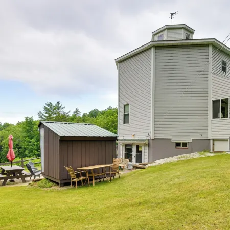 4 Mi to Beach & Lake: Spacious Home in Chestertown