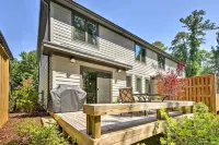 Downtown Townhome Walk to Dine and Shop on Broad St