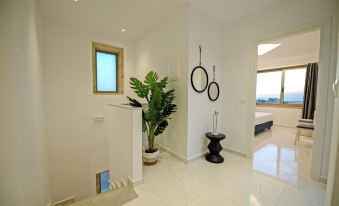 Koukis Villa with Sea View