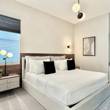 Oasis Retreat with Pool, BBQ & Game Room, International Drive, Near Universal