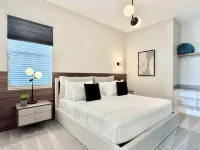 Oasis Retreat with Pool, BBQ & Game Room, International Drive, Near Universal