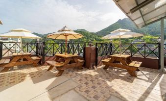 Geoje Island Harmony Pension
