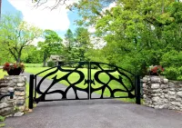 Lavender Hill Estate, Private 37 acres,1.5 hour from NYC, Heated Pool, Jacuzzi, Hotels in Shawangunk
